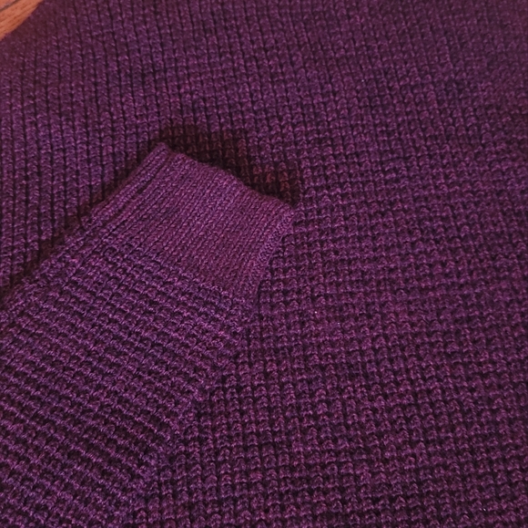 Price drop!!Aritzia Wolter sweater - Picture 5 of 10